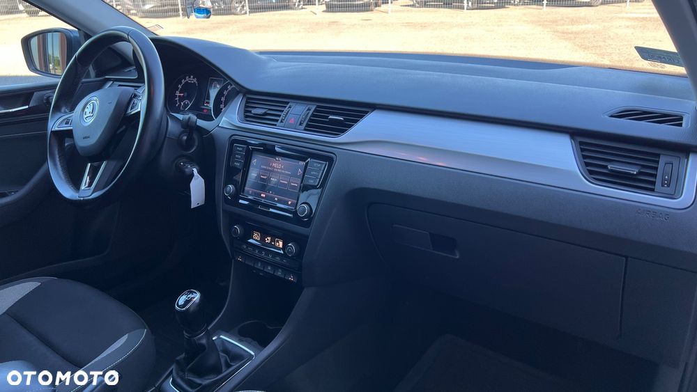 Skoda RAPID 1.6 TDI DPF Style - 11