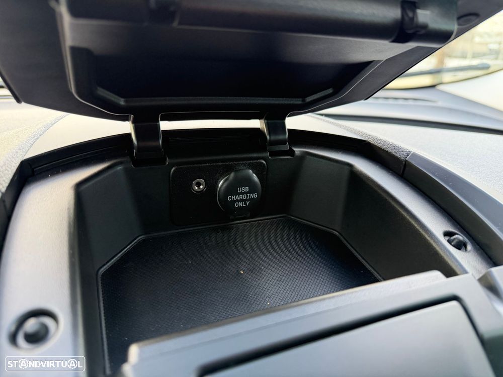 Ford Transit Courier 1.5 TDCi Trend - 26