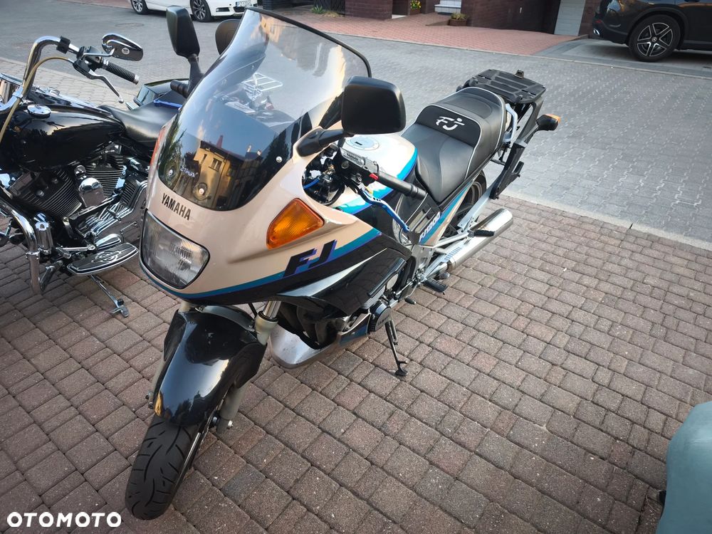 Yamaha FJ - 5