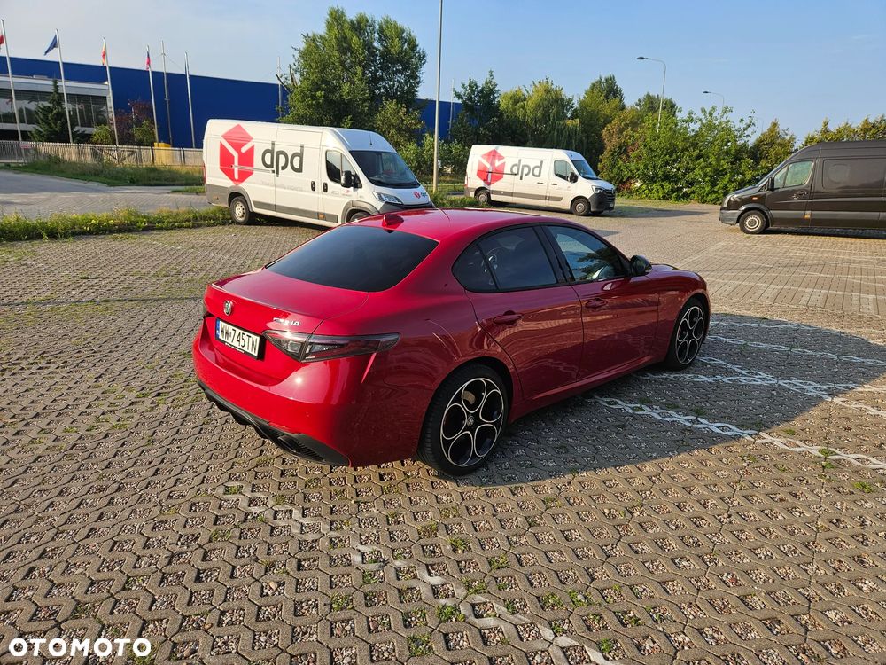 Alfa Romeo Giulia 2.0 Turbo Competizione Q4 - 15