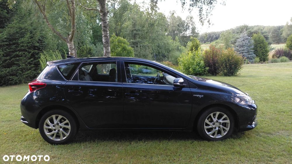 Toyota Auris 1.8 HSD Luna - 5