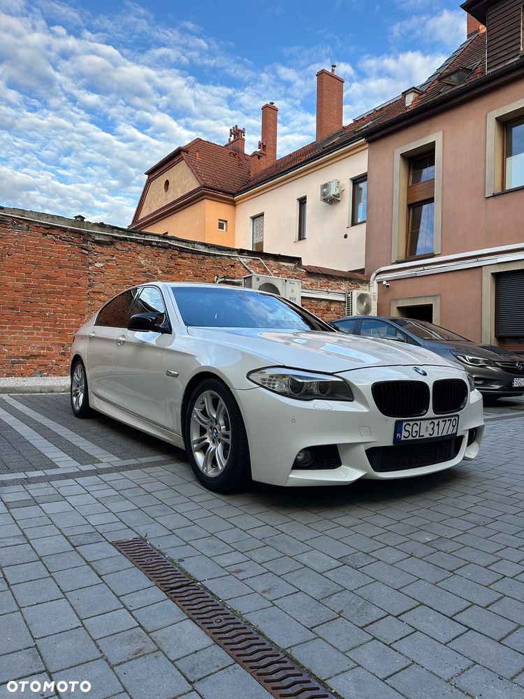 BMW Seria 5 525d - 2