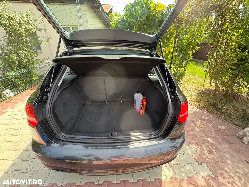 Audi A3 Sportback 1.6 TDI Ambition - 15