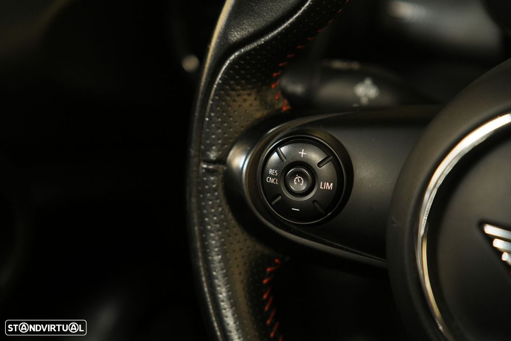 MINI Cabrio Cooper Auto - 15