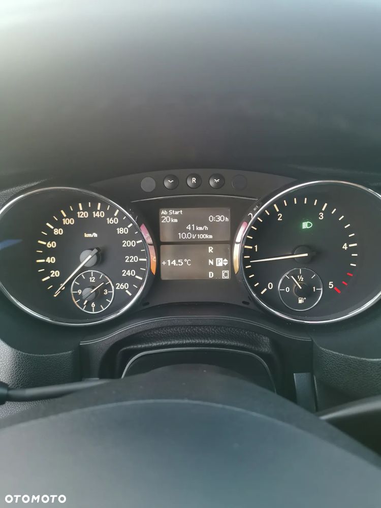 Mercedes-Benz Klasa R 350 CDI 4-Matic - 39