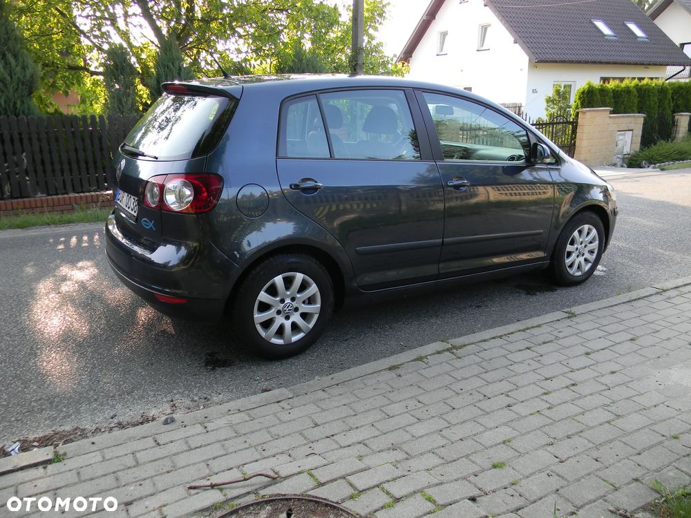 Volkswagen Golf 1.6 TDI BlueMotion Technology Comfortline - 25