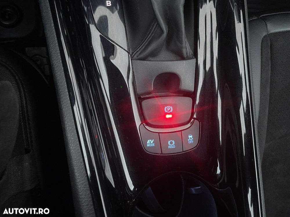 Toyota C-HR 1.8 HSD 122 CP 4x2 CVT Core - 15