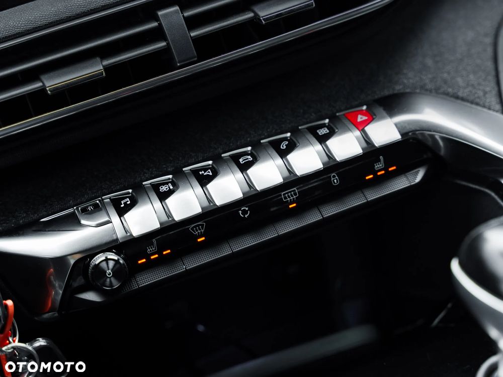 Peugeot 3008 BlueHDi 130 Stop & Start EAT8 Allure - 22