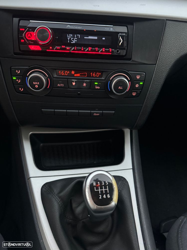 BMW 120 d - 15