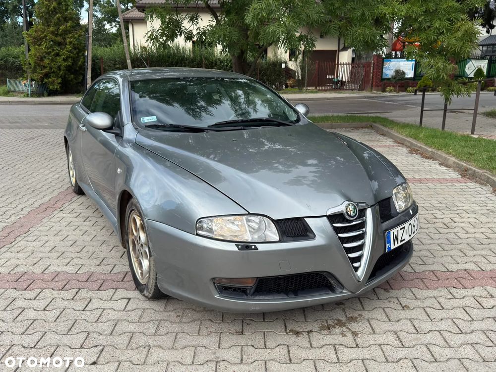 Alfa Romeo GT 1.9JTD 16V Impression - 2