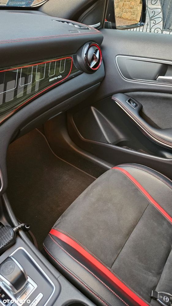 Mercedes-Benz GLA 45 AMG 4Matic 7G-DCT Edition 1 - 20