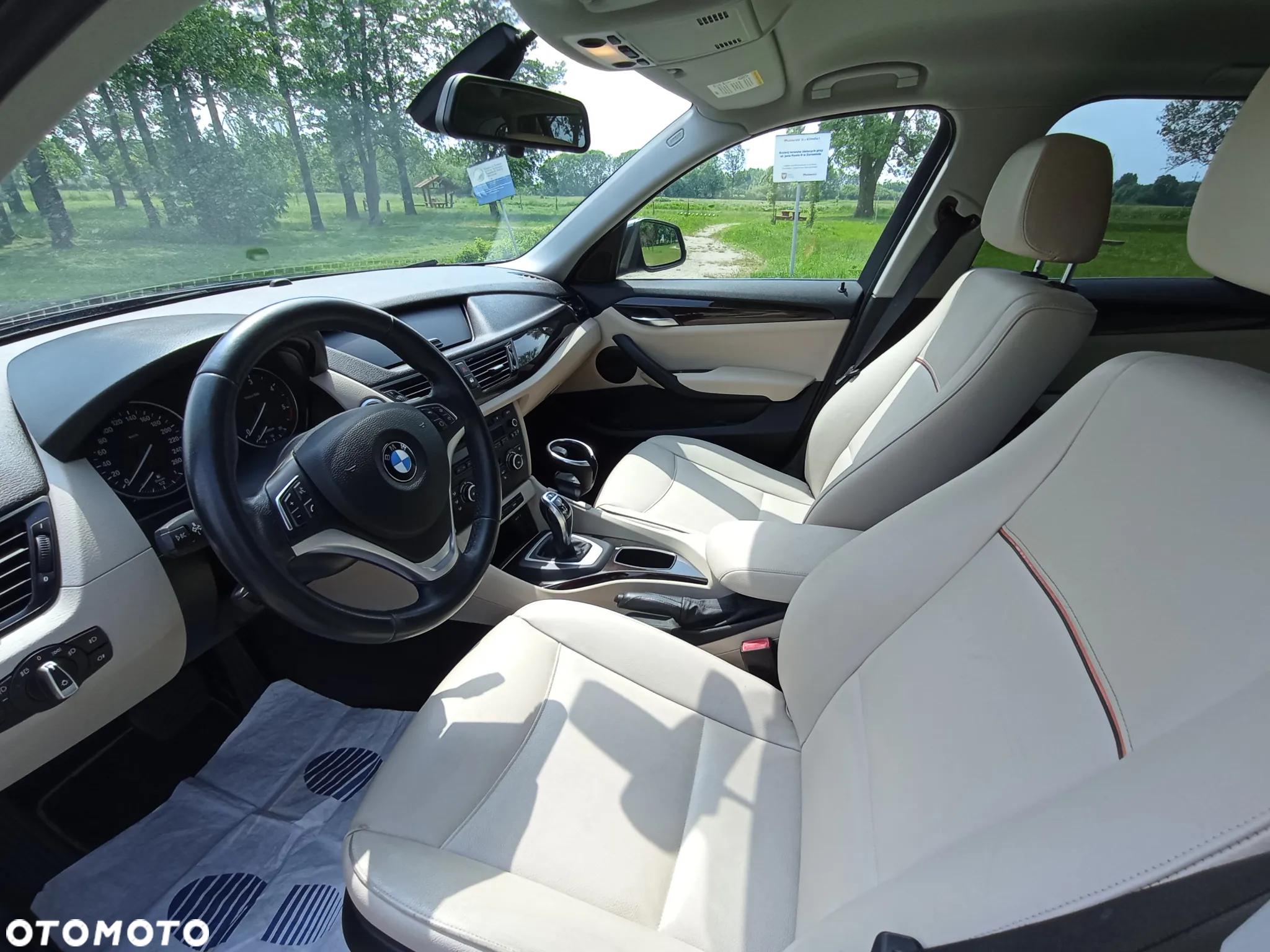 BMW X1 sDrive18d xLine - 18