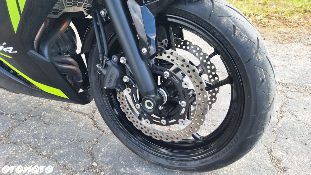 Kawasaki Ninja - 39