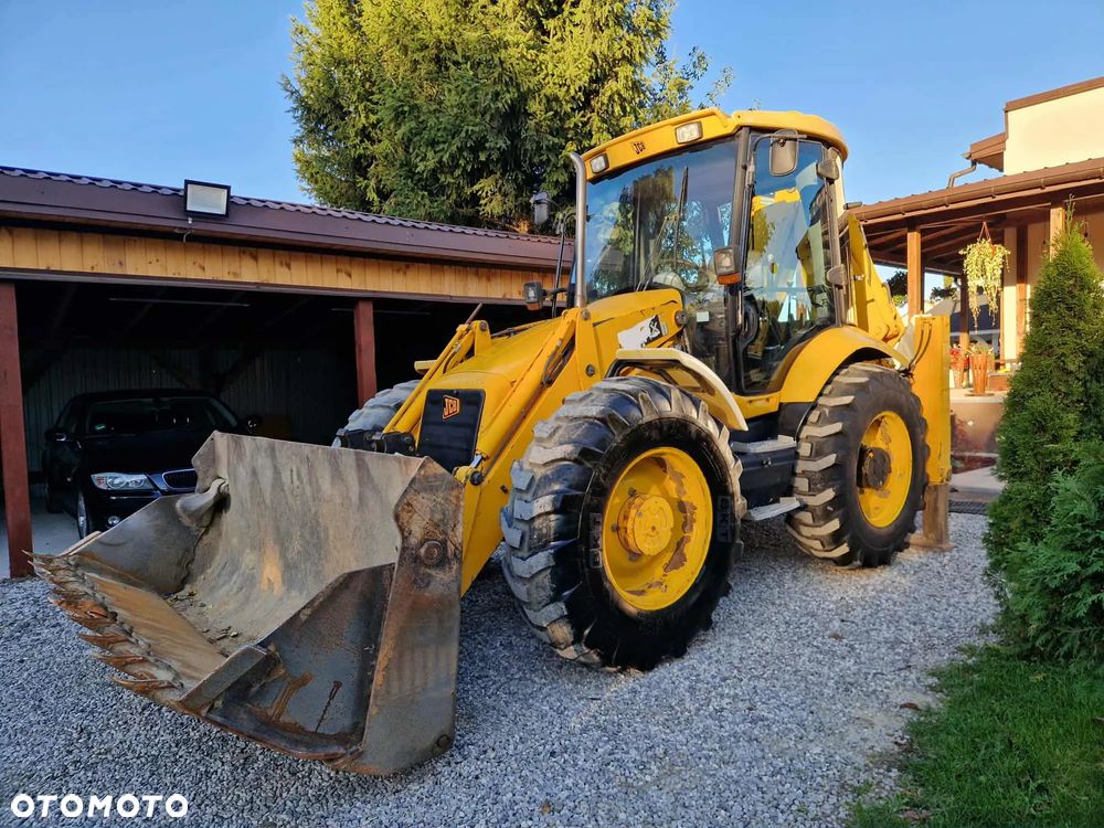 JCB 4CX - 3