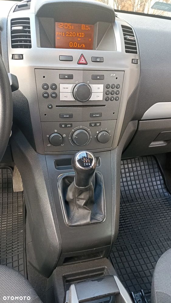 Opel Zafira 1.9 CDTI - 9