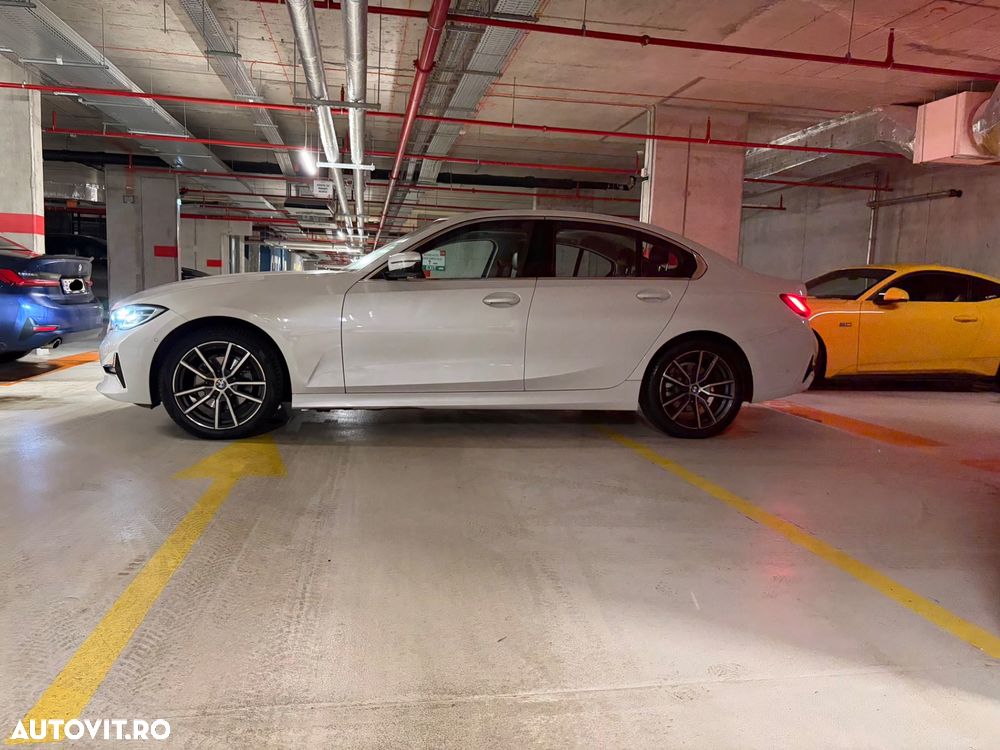 BMW Seria 3 320d xDrive AT MHEV - 1
