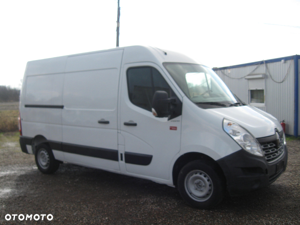 Renault MASTER 125DCI.  ŚREDNI BLASZAK. KLIMA