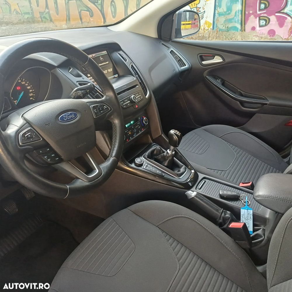 FORD Focus 2016 — imagine 13