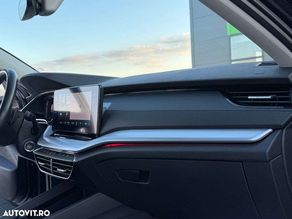 Skoda Octavia Combi 2.0 TDI DSG Exclusive Plus - 15