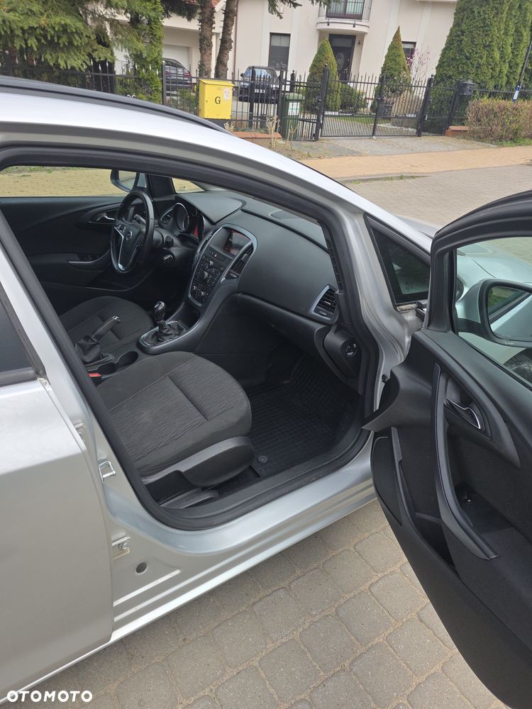 Opel Astra 1.6 D Start/Stop Business - 11