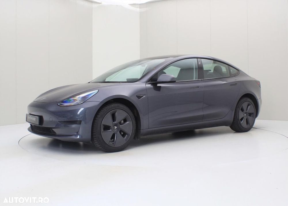Tesla Model 3 RWD - 6