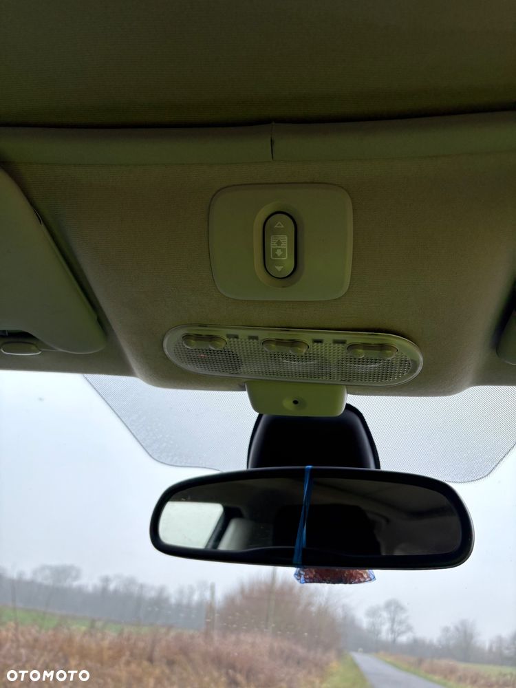 Nissan Qashqai 2.0 dCi 4x4 Tekna - 27