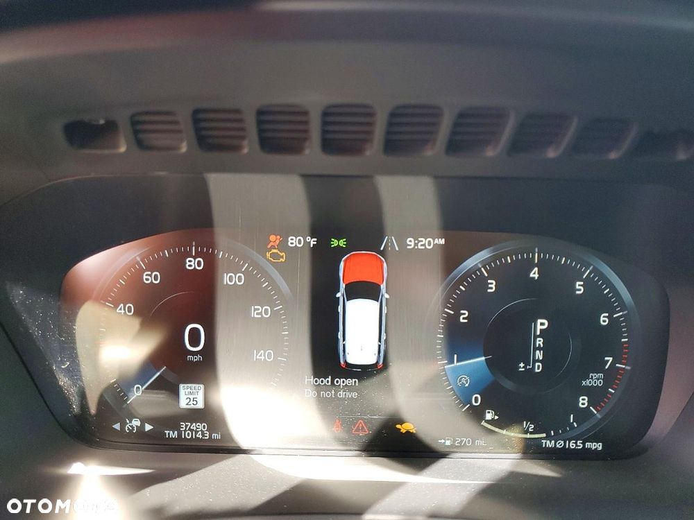 Volvo XC 90 T5 AWD Geartronic Momentum - 12