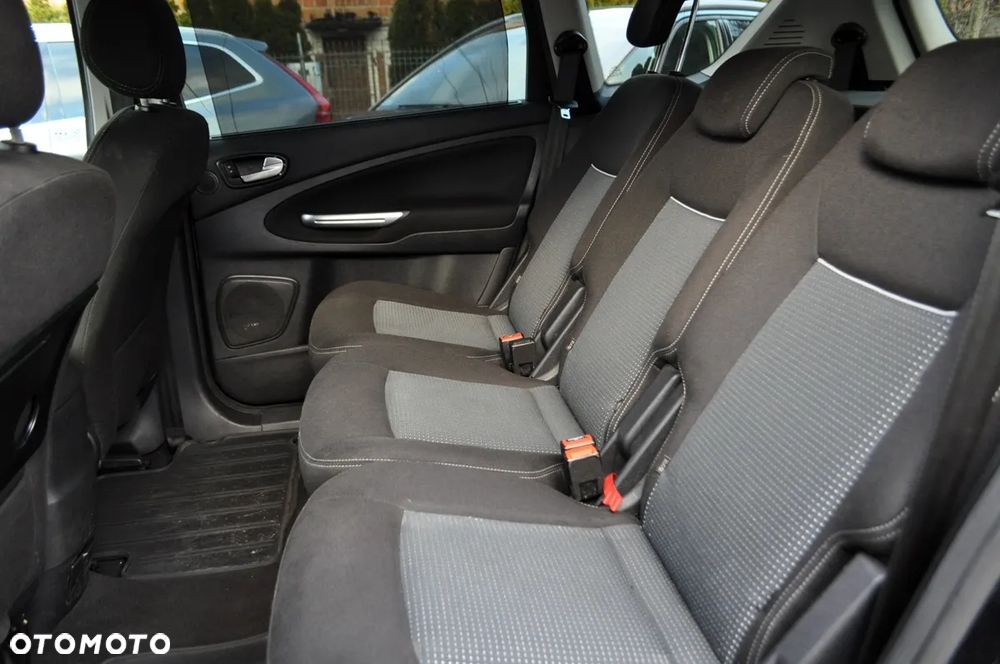 Ford S-Max 1.6 T Platinium X - 34