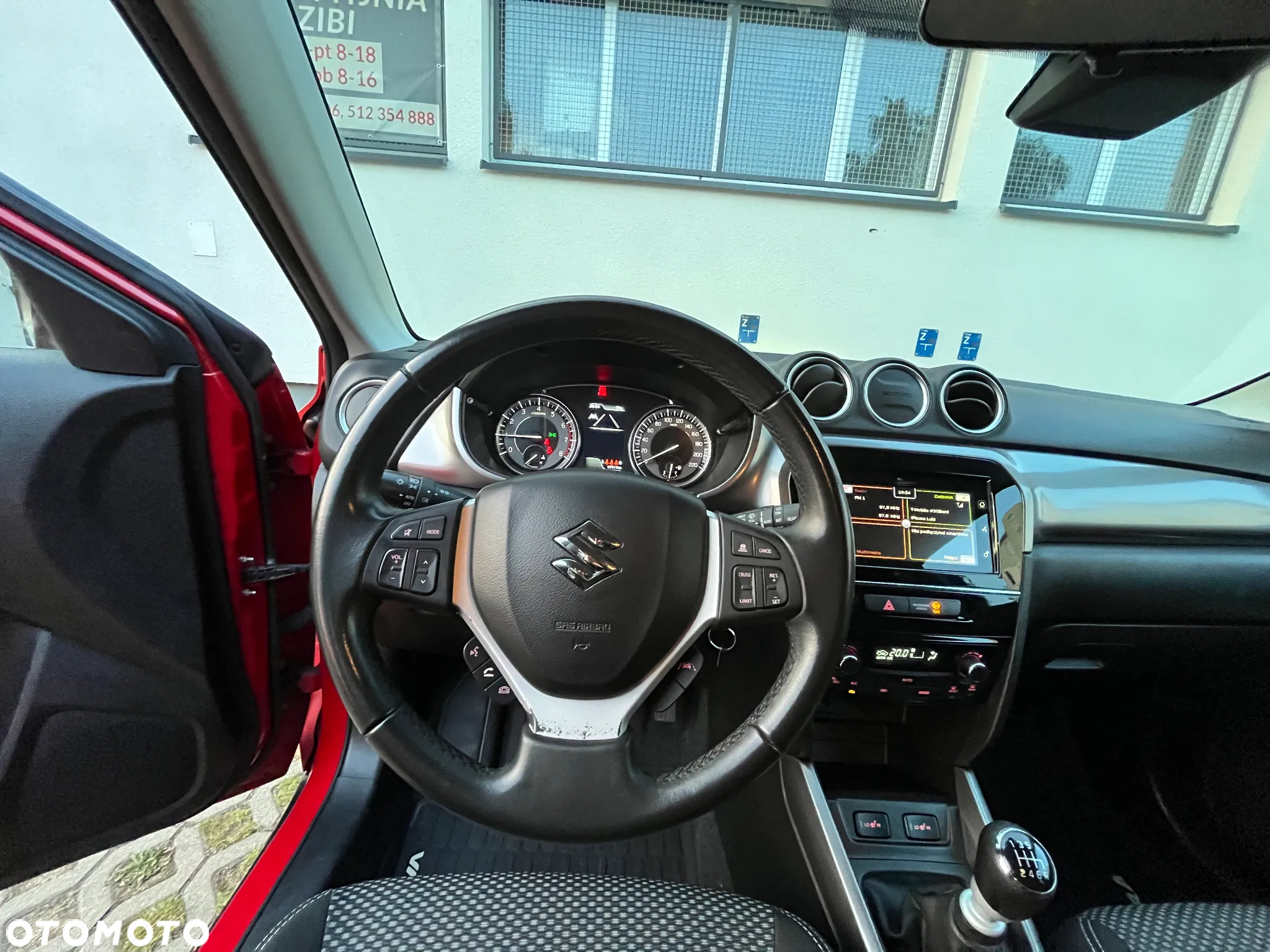 Suzuki Vitara 1.4 Boosterjet Premium 2WD - 14