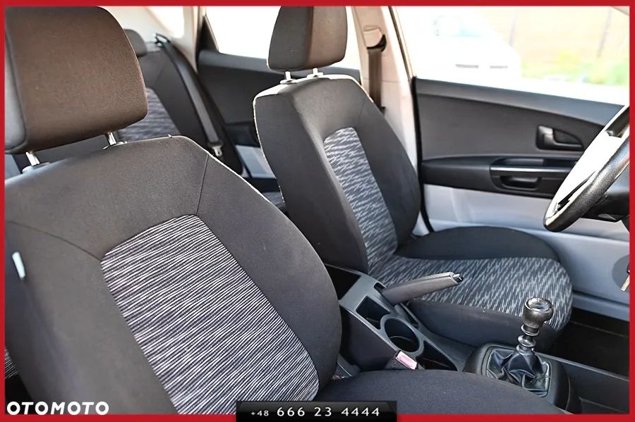 Kia Ceed Cee'd 1.4 Comfort - 22
