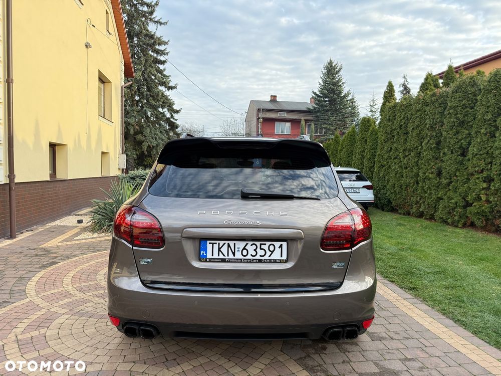 Porsche Cayenne S Diesel - 10