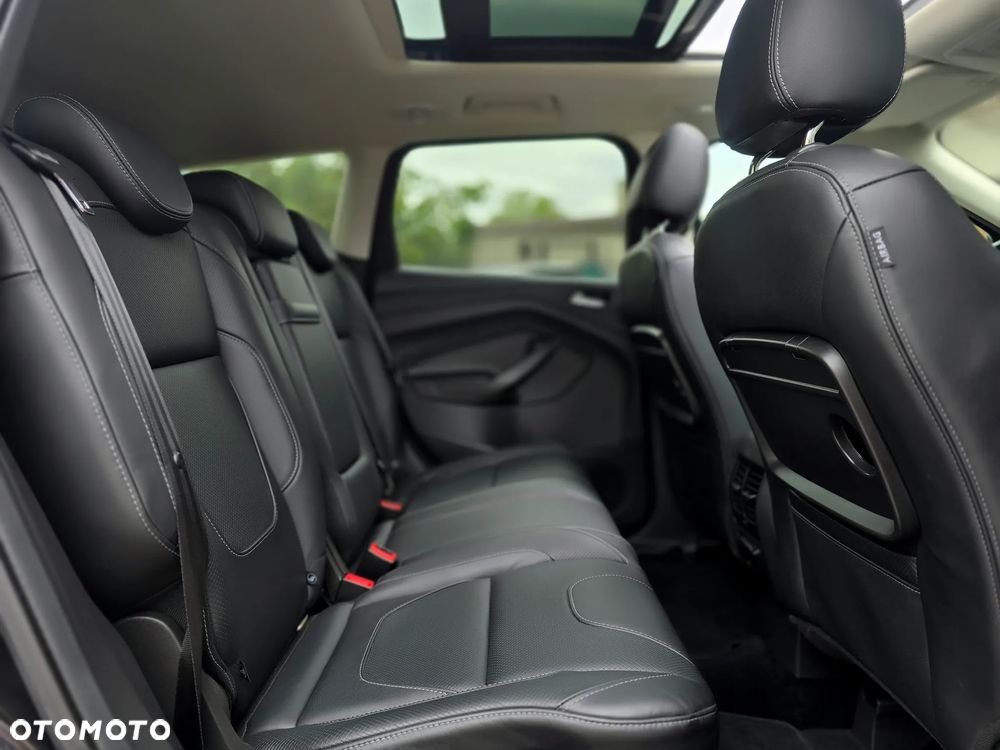 Ford Kuga - 19