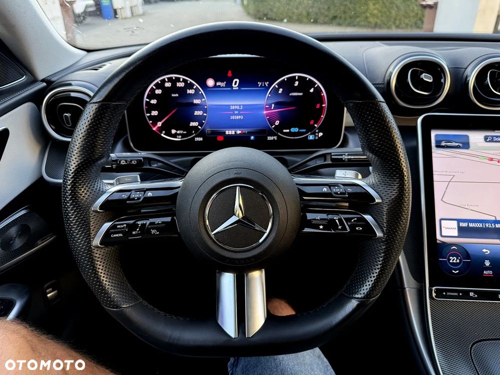 Mercedes-Benz Klasa C 220 d T 9G-TRONIC AMG Line - 19