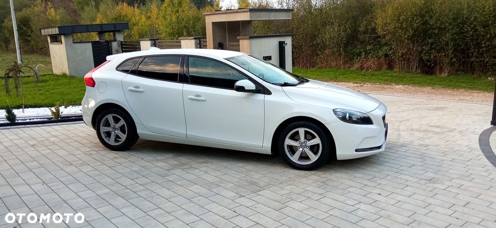 Volvo V40 - 10
