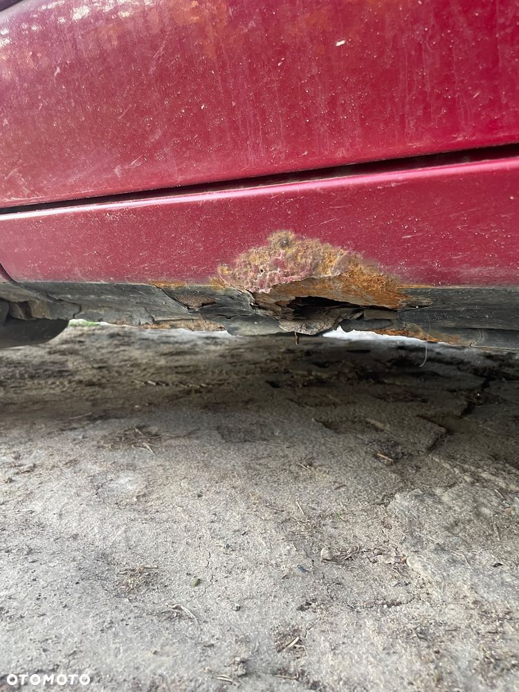 Hyundai Accent 1.3 GLS (klm) - 9