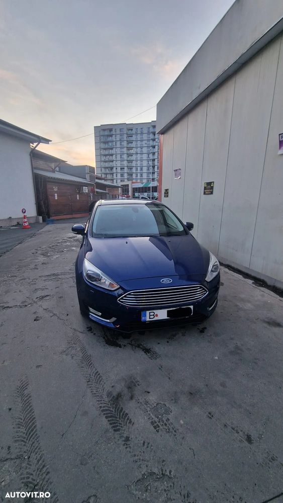 Ford Focus 1.0 EcoBoost Titanium - 6