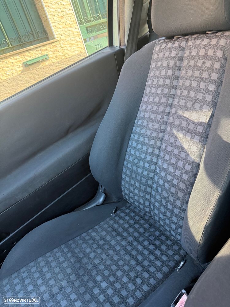 Renault Mégane - 18