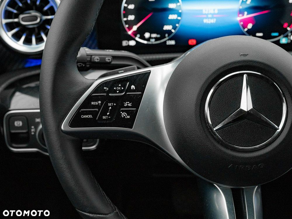 Mercedes-Benz Klasa A 200 Progressive 7G-DCT - 17