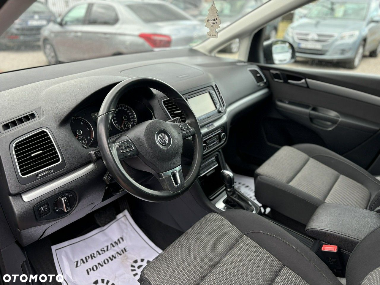 Volkswagen Sharan 2.0 TDI Highline DSG - 13