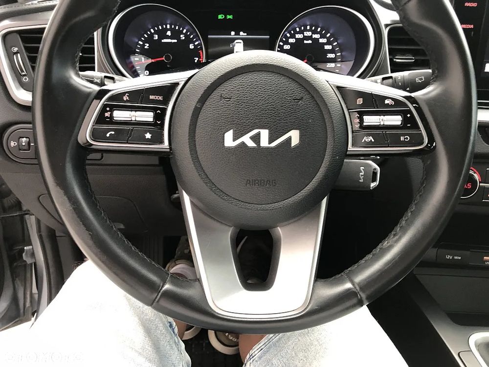 Kia Ceed 1.5 T-GDI L - 14