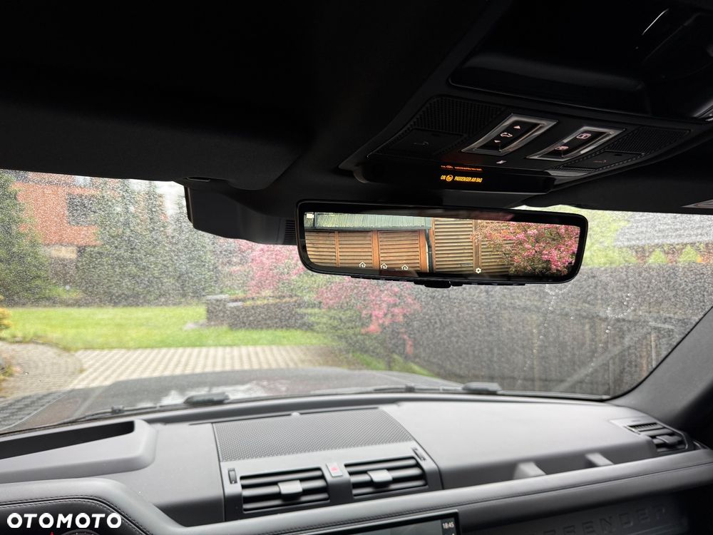 Land Rover Defender 3.0 D300 mHEV S - 18