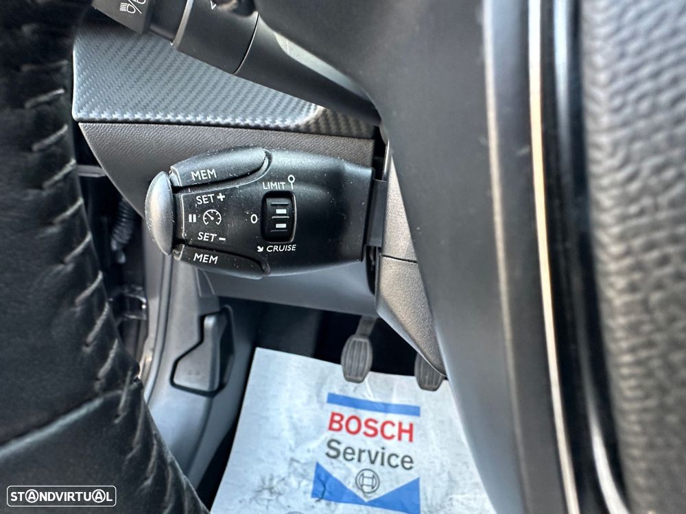 Peugeot 208 1.2 PureTech Active Pack - 15