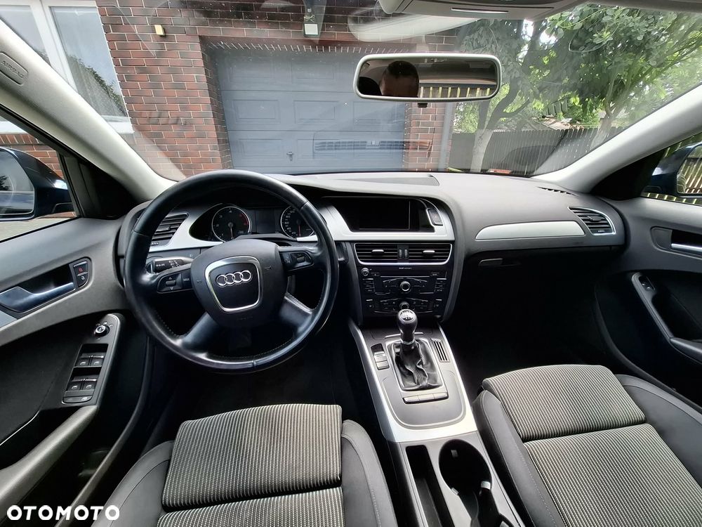 Audi A4 Avant - 5