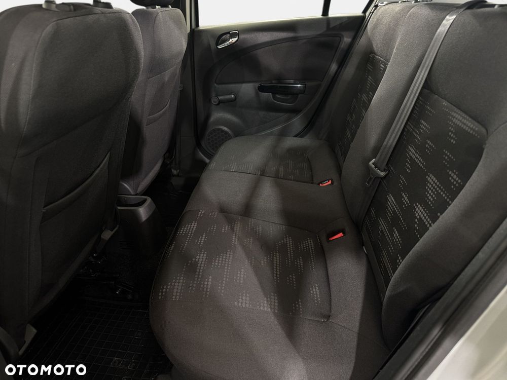 Opel Corsa - 12