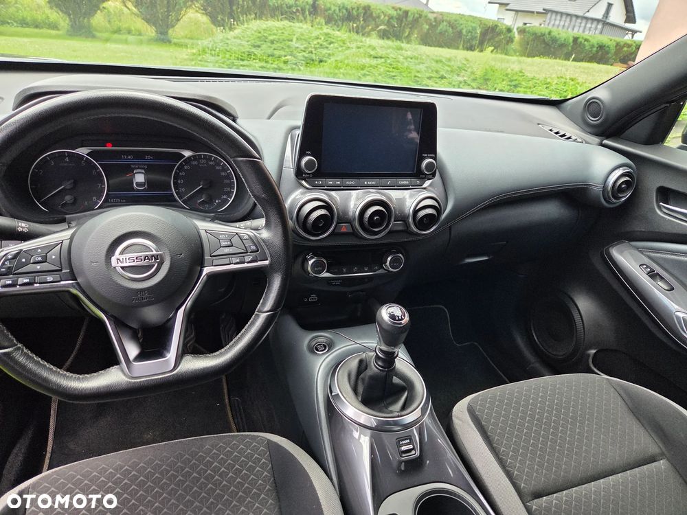Nissan Juke 1.0 DIG-T N-Connecta - 19