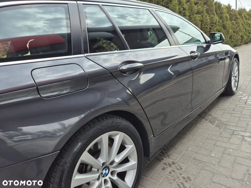 BMW Seria 5 520i - 22