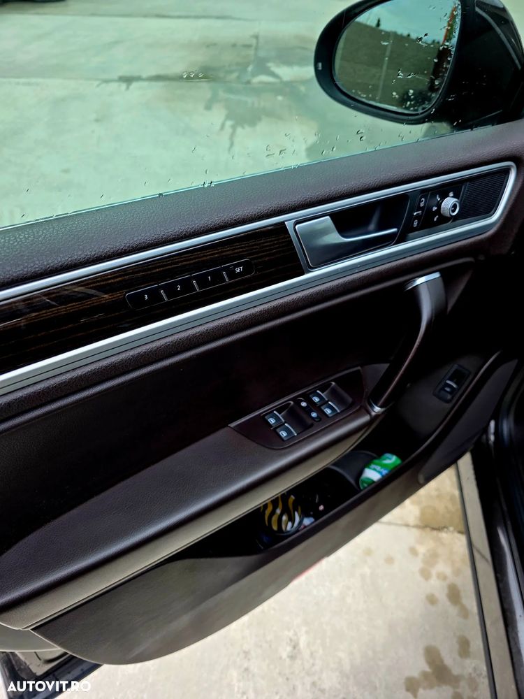 Volkswagen Touareg 3.0 V6 TDI BMT Terrain Tech - 13