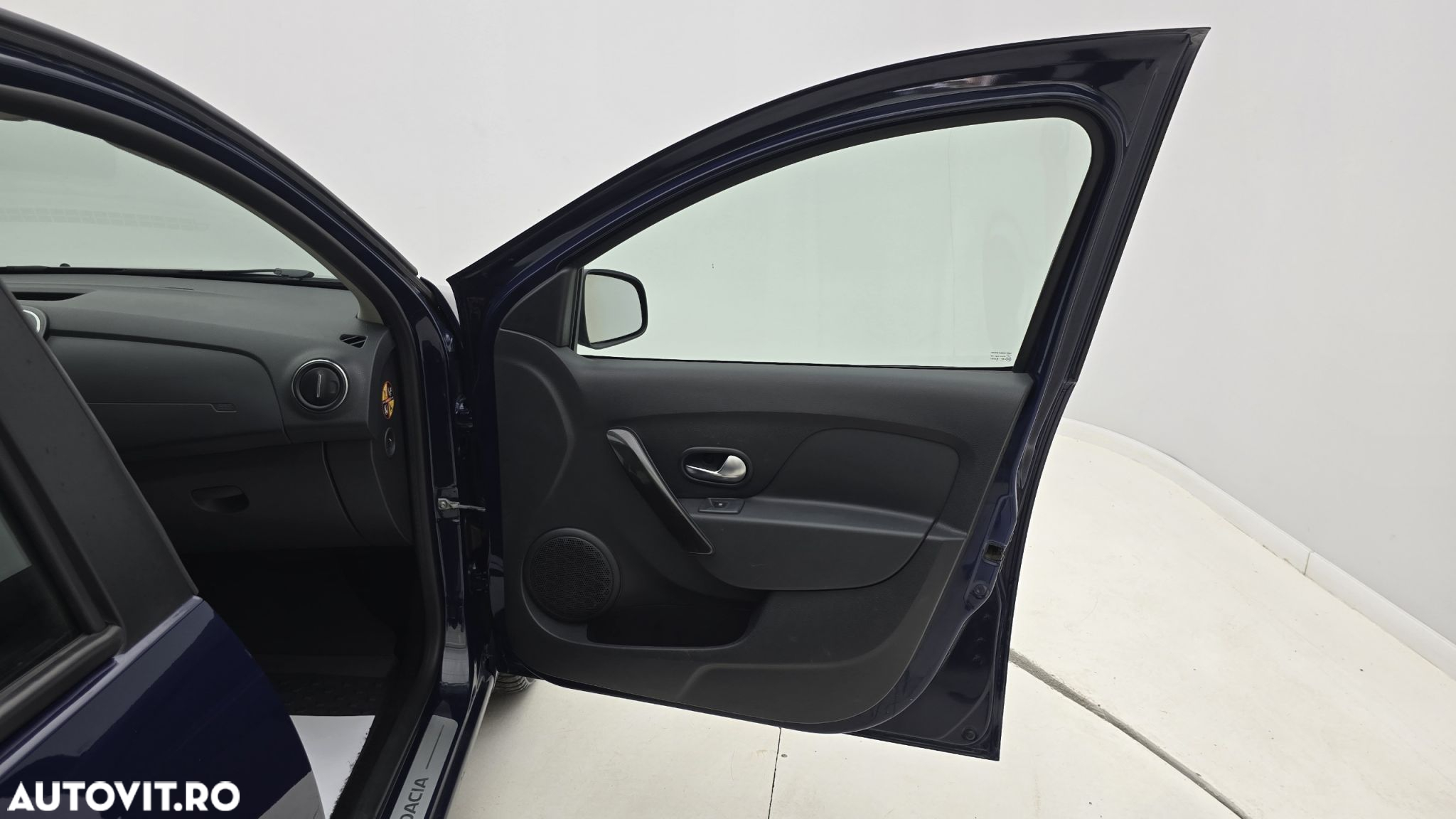 Dacia Logan 1.5 DCI Laureate - 18