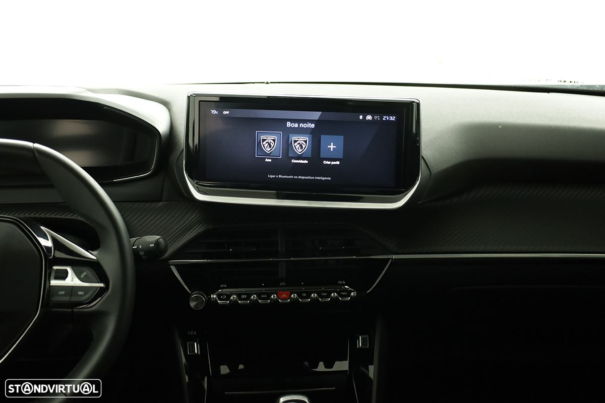 Peugeot 2008 1.2 PureTech Allure - 9