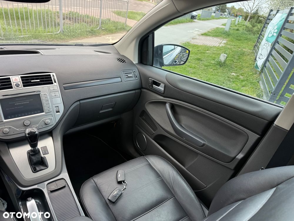 Ford Kuga 2.5 4x4 Titanium - 14